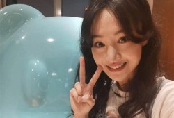 郑爽又被爆料了视频播放,真相再引热议！”