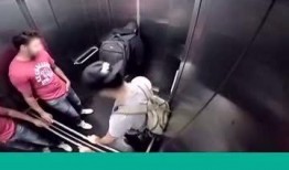 恶搞电梯爆料视频大全最新