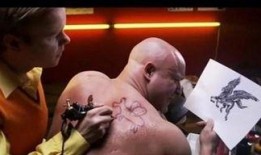 纹身师电影在线观看,墨色人生，刺痛心灵